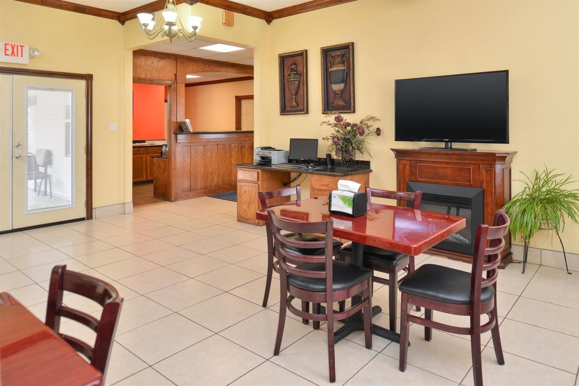 Americas Best Value Inn Winnsboro, La Buitenkant foto